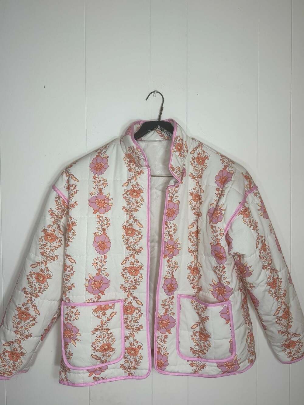 Women's Floral Print Quilted Lightweight Open Front Jacket with Pockets